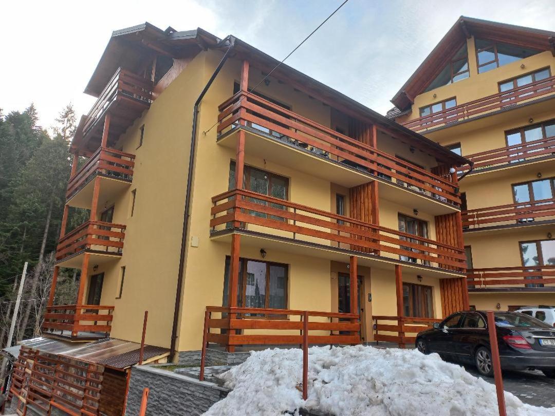 Kalinderu Luxury Ski Loft Busteni Exterior photo